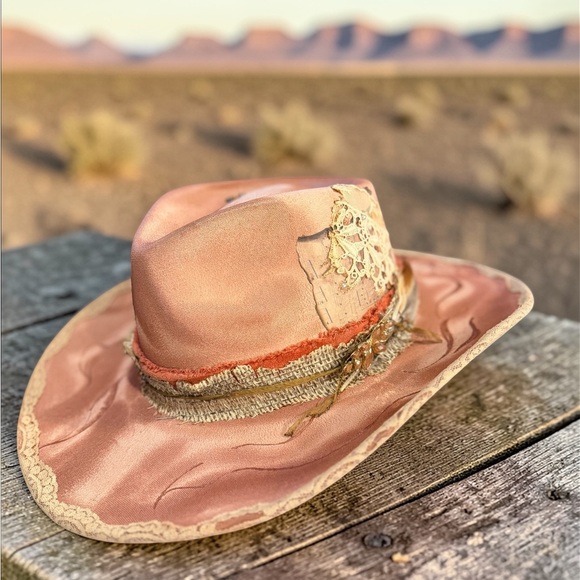 Dusty pink custom western cowgirl hat. Lace. Boho main image 11